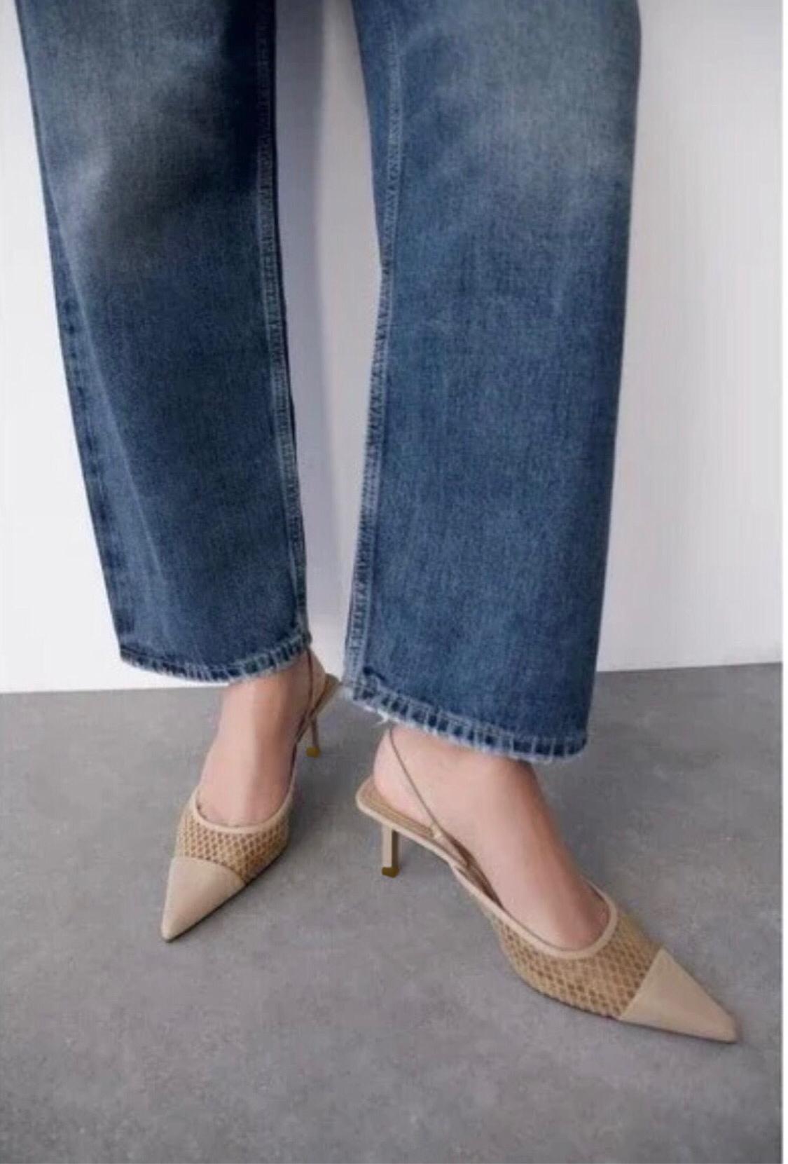 CC Net Pointy Heel