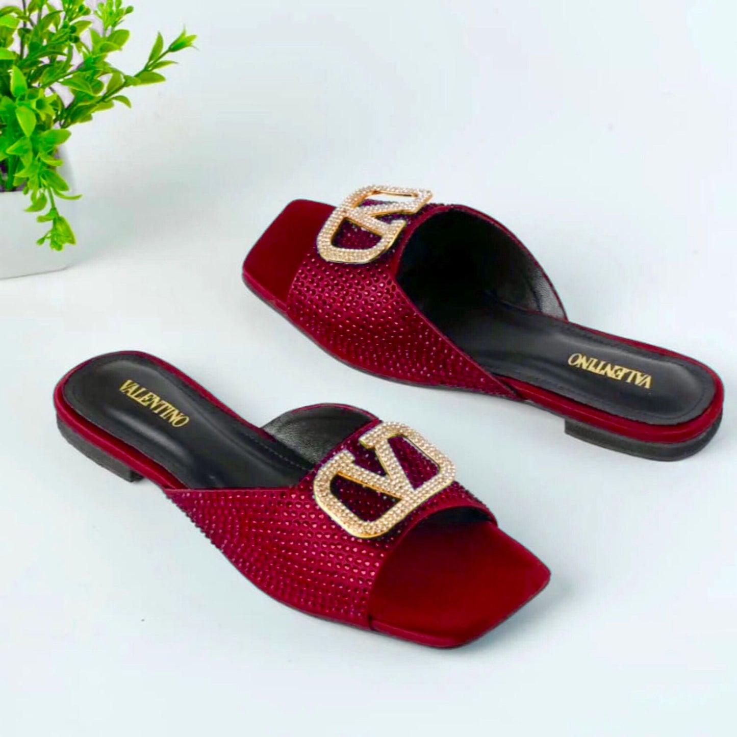 V STONE FLATS