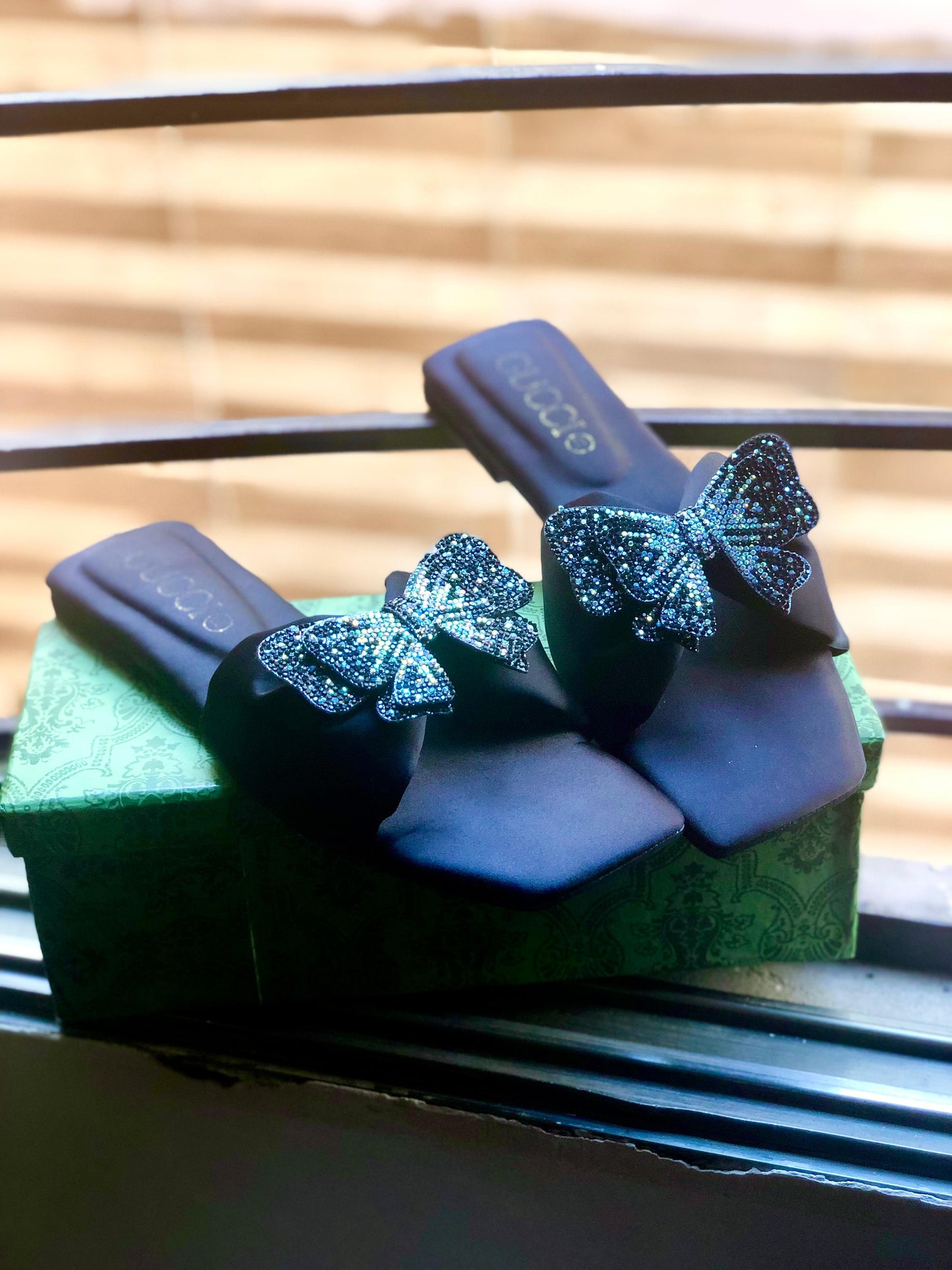 GG Butterfly in 2 amazing colors