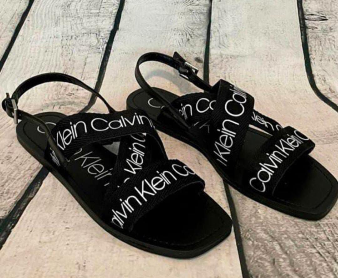 CK Sandle Black