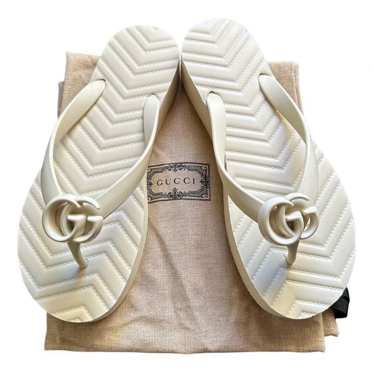GG Pvc White Flat