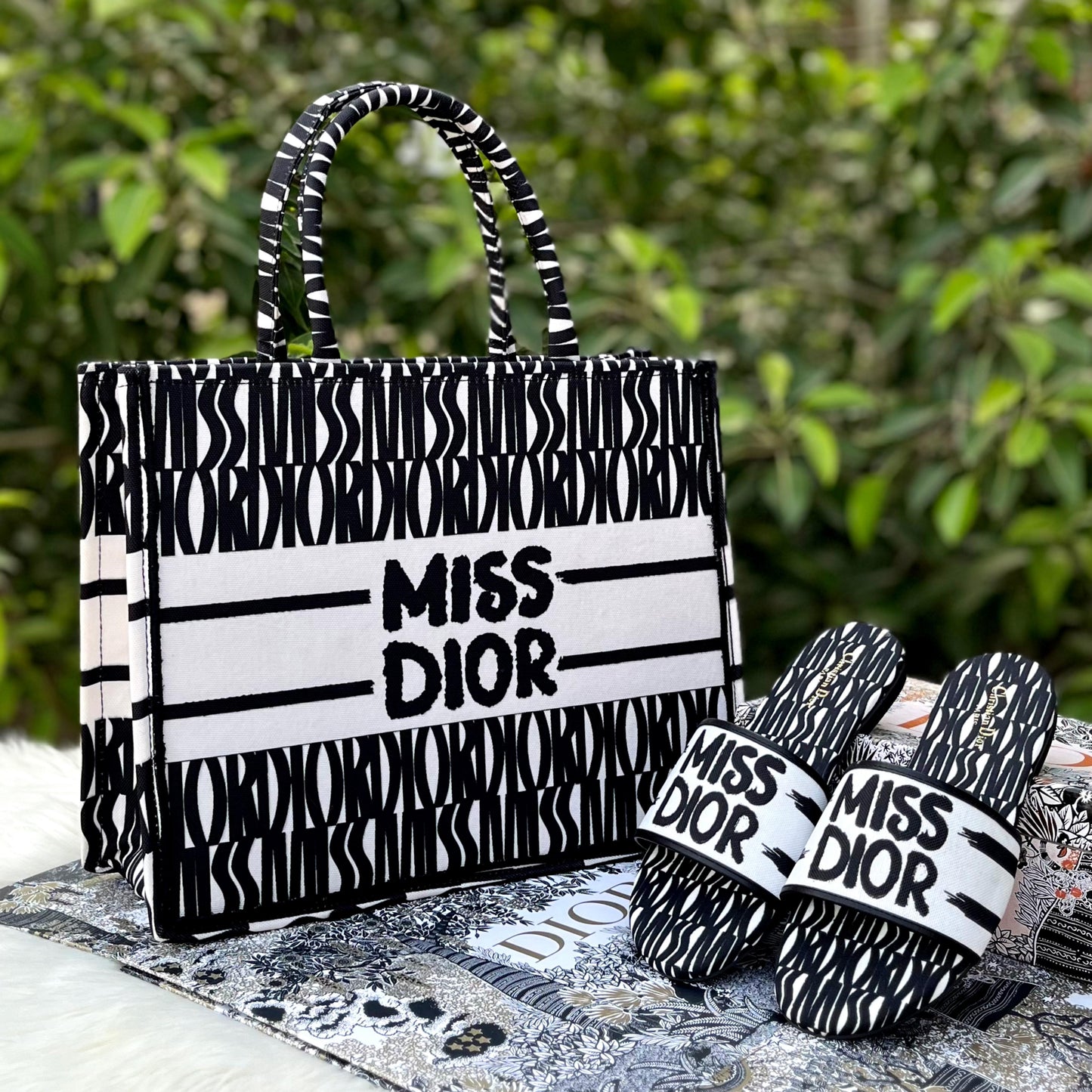 Miss D Combo Black Stripes