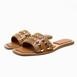 STUD BROWN Flat