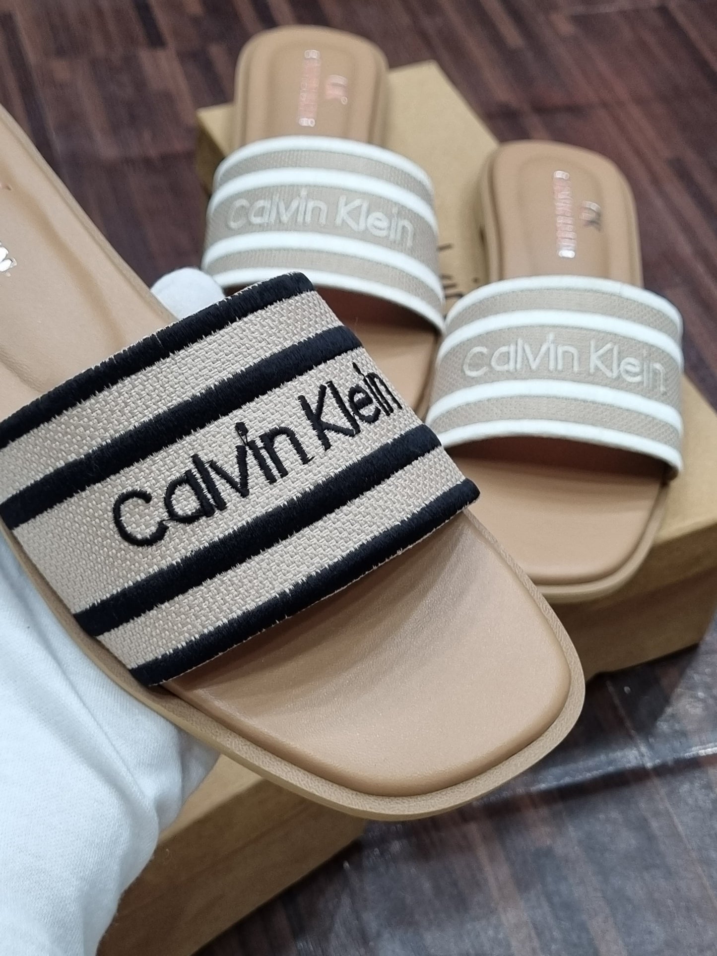 SASHA CK FLATS