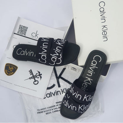 CK In 4 Amazing Colours Flat